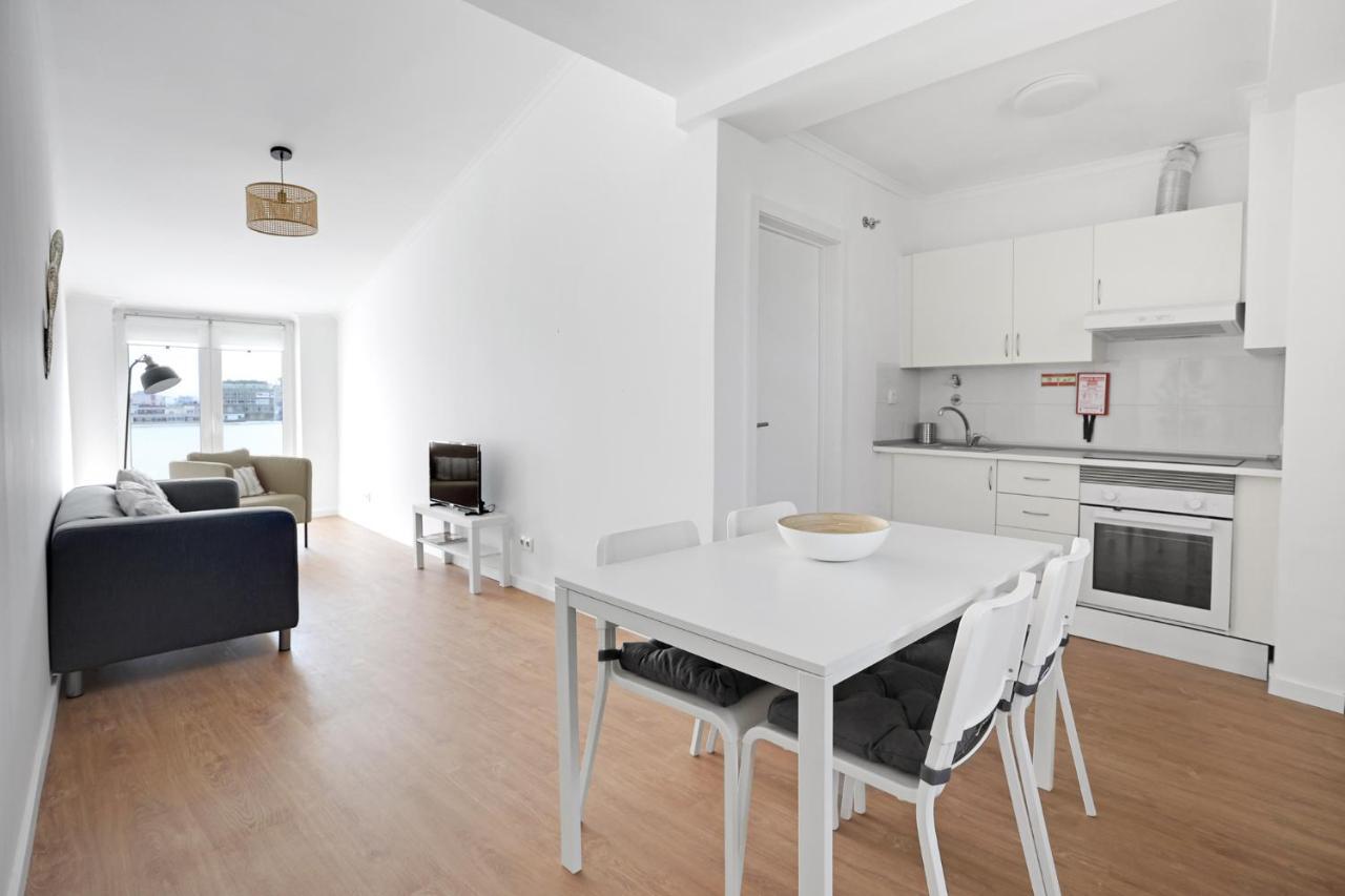 Sunny 2 Bedroom Apartment In Almada - Balconies With River View מראה חיצוני תמונה