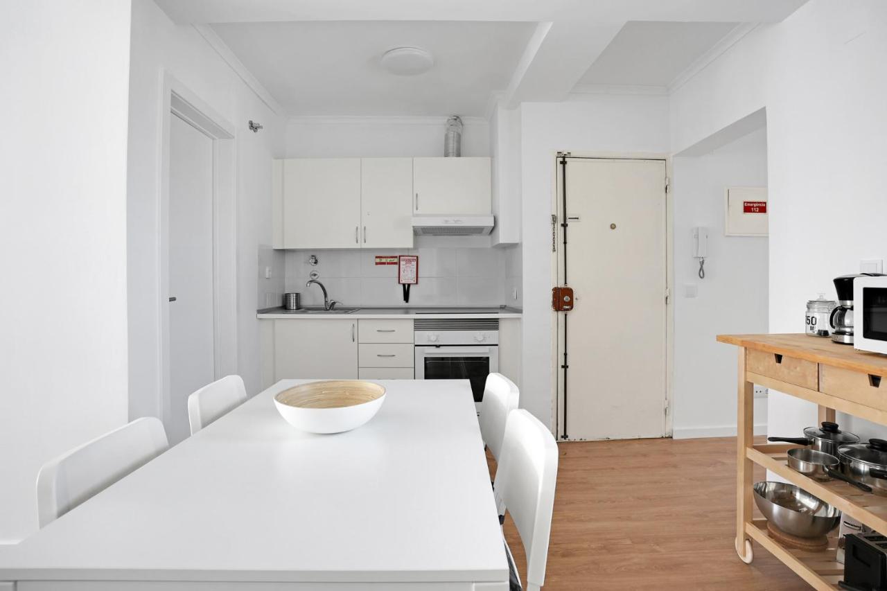 Sunny 2 Bedroom Apartment In Almada - Balconies With River View מראה חיצוני תמונה